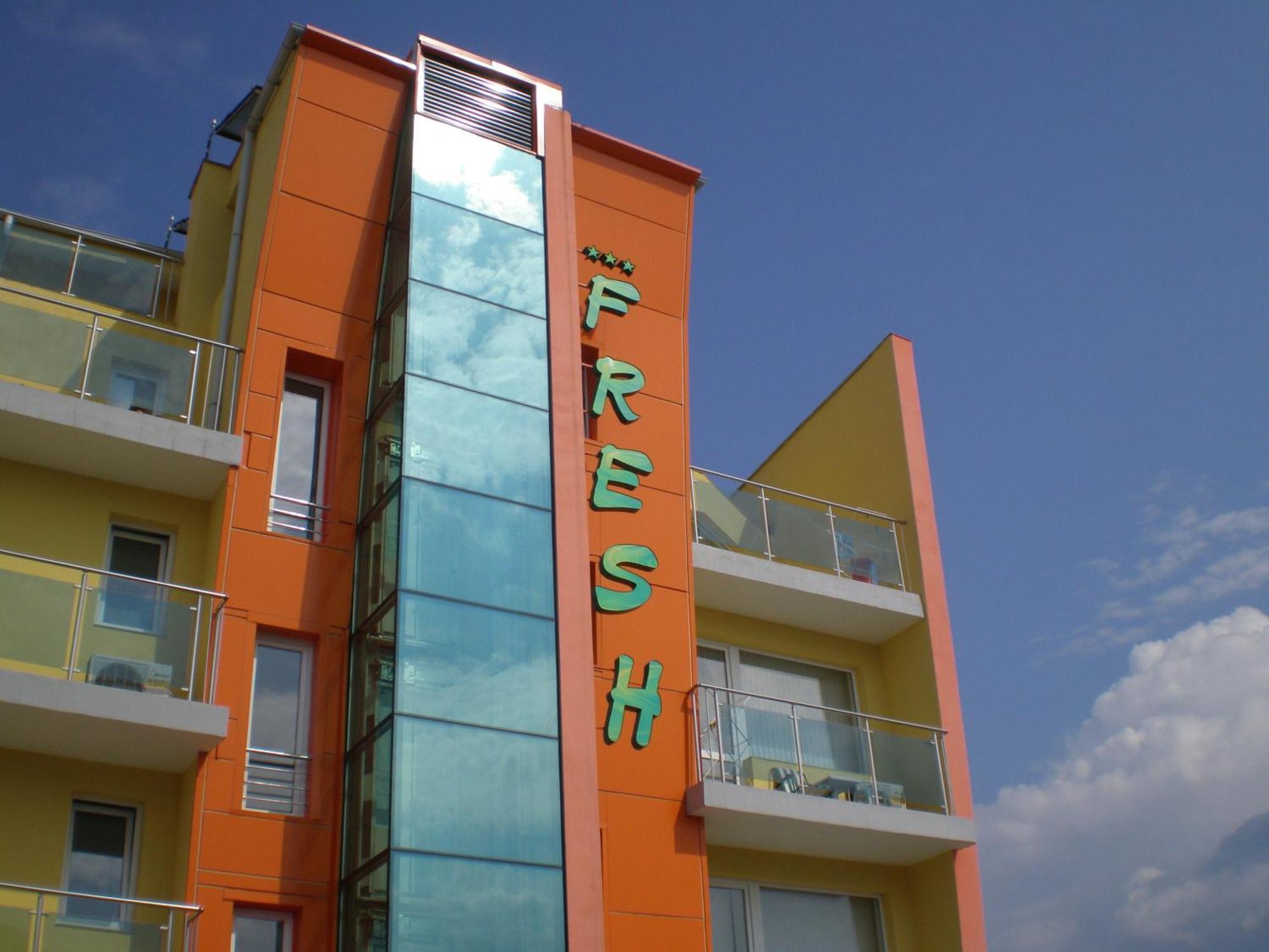 Fresh Family Hotel ラヴダ エクステリア 写真