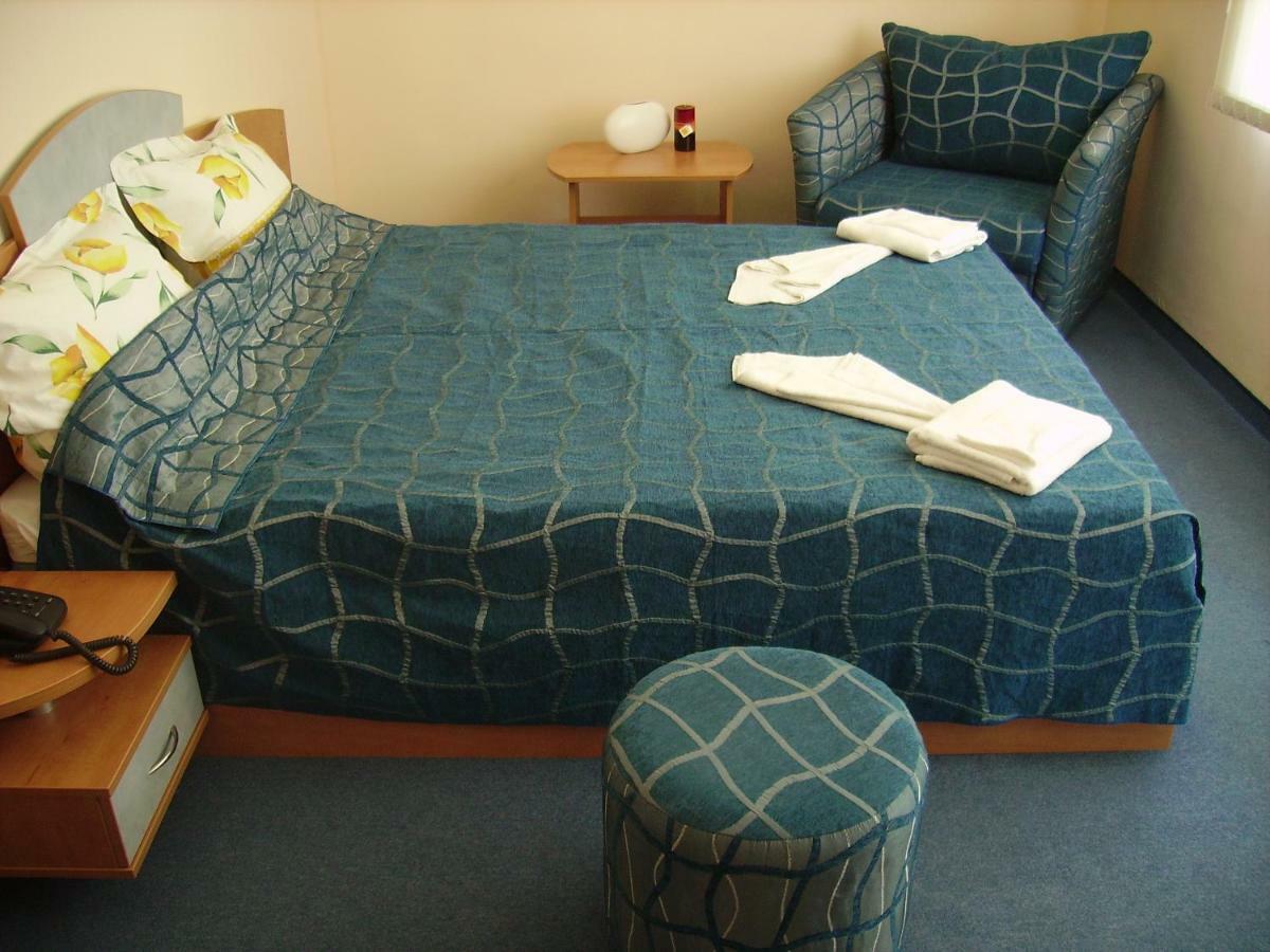 Fresh Family Hotel ラヴダ エクステリア 写真